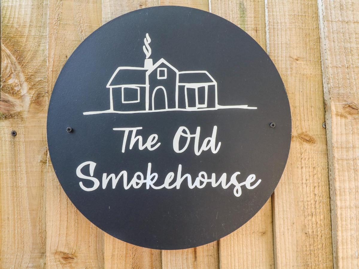 The Old Smokehouse Villa Rugeley Exteriör bild